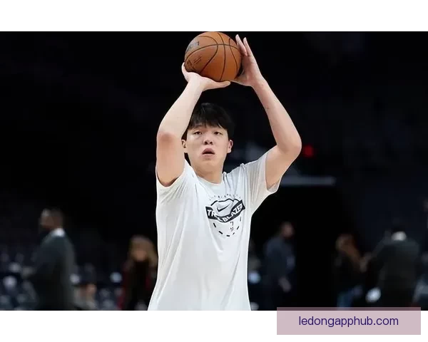 杨瀚森20分7篮板对决勇士旧将 混音未能逆转卫冕冠军遗憾失利