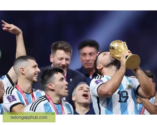 2026年世界杯:全球足坛盛宴将揭开历史新篇章 2026年世界杯:全球足坛盛宴将揭开历史新篇章